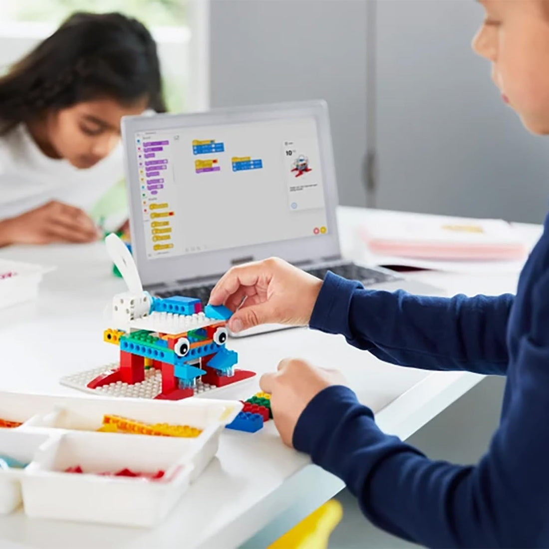 Robotique pour enfants au Maroc : quel kit LEGO choisir en 2026 ?