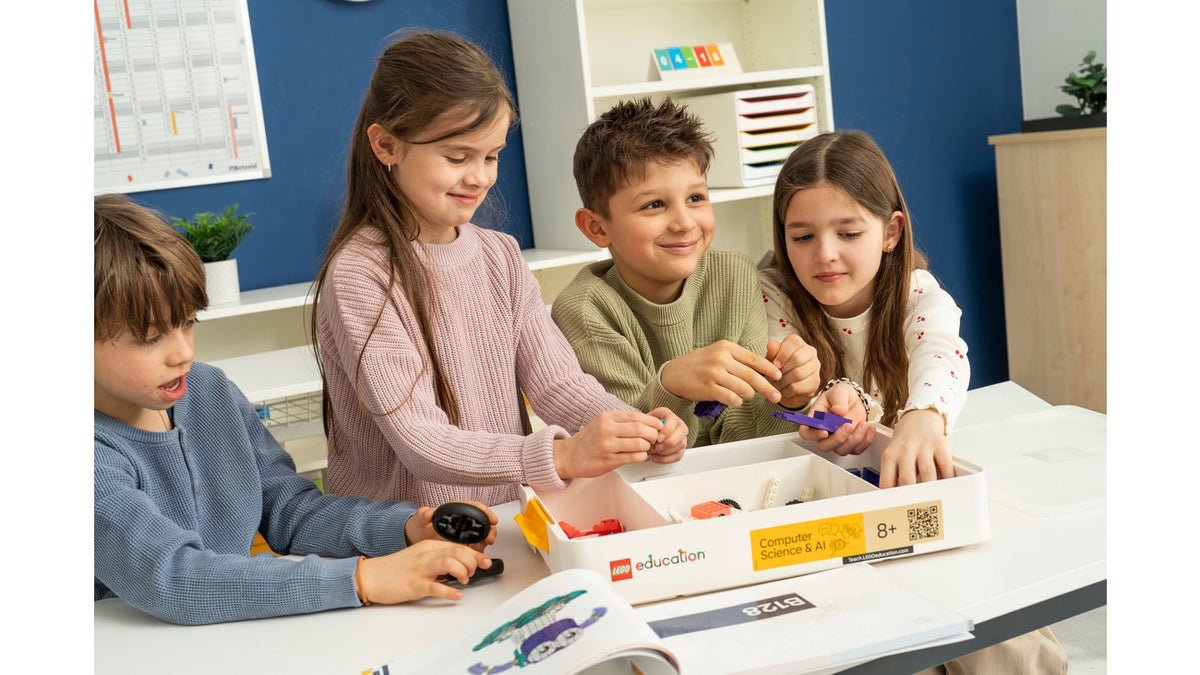 LEGO® Education 45521 Informatique & IA 8+ (Années 4–6)