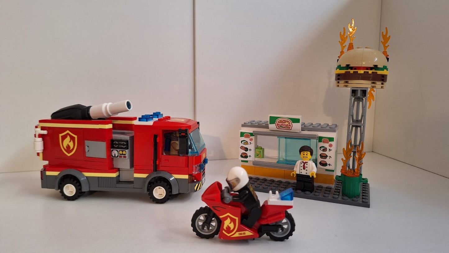 LEGO® City 60214 L'intervention des pompiers au restaurant de hamburgers